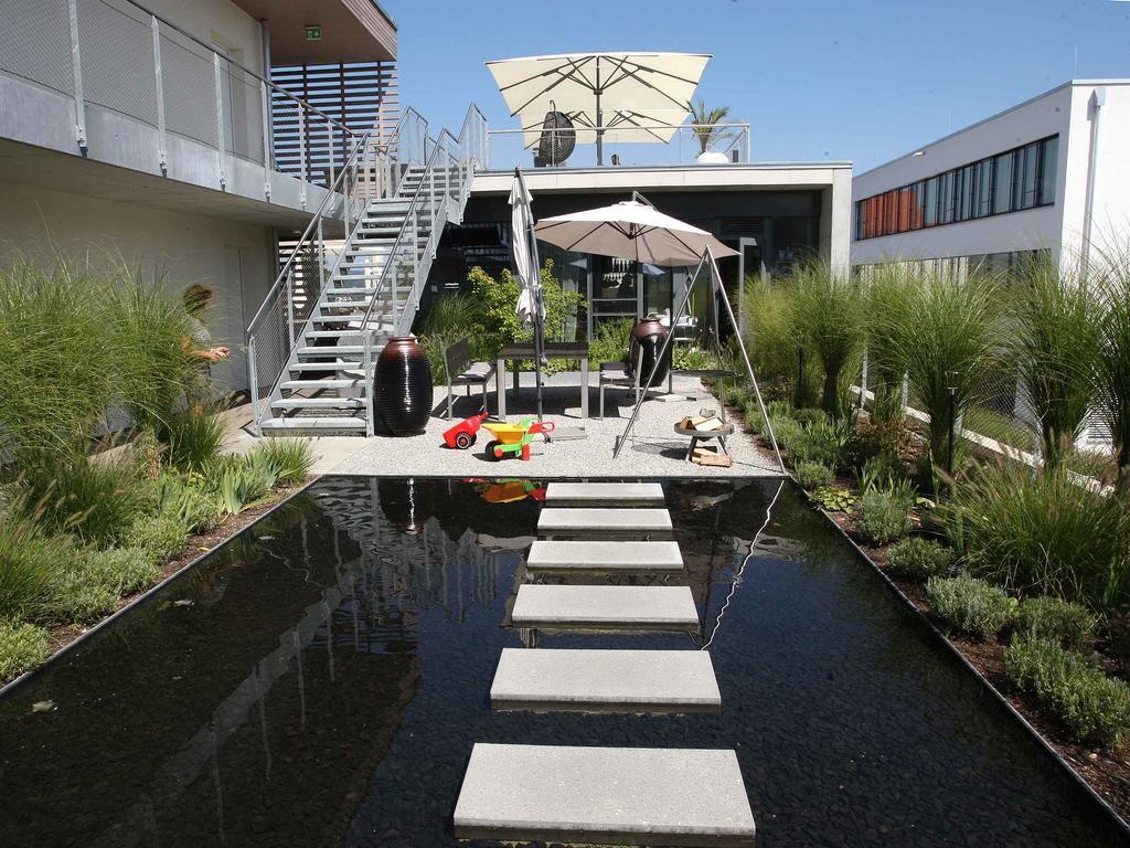Hotel Mein Inselglueck ไรเชอเนา ภายนอก รูปภาพ